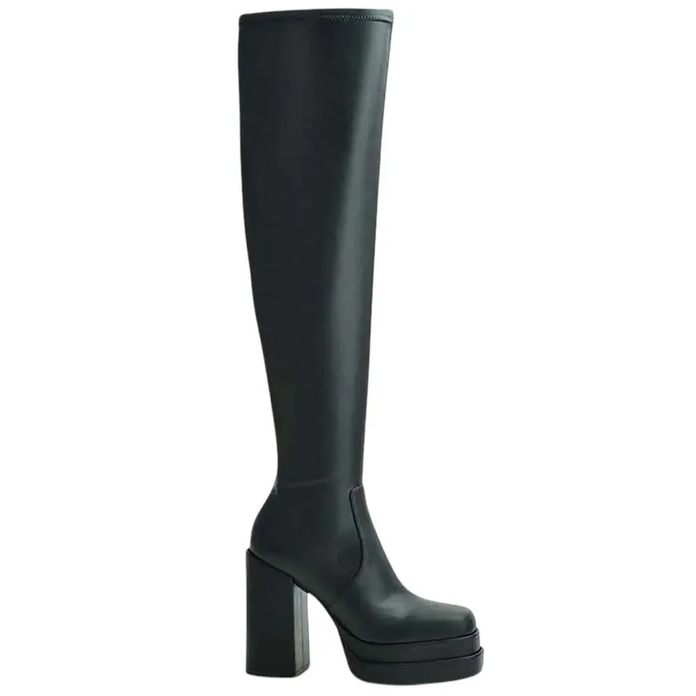 Wild Pair size 9.5 Ozzey Faux Leather Zipper Over-The-Knee Boots